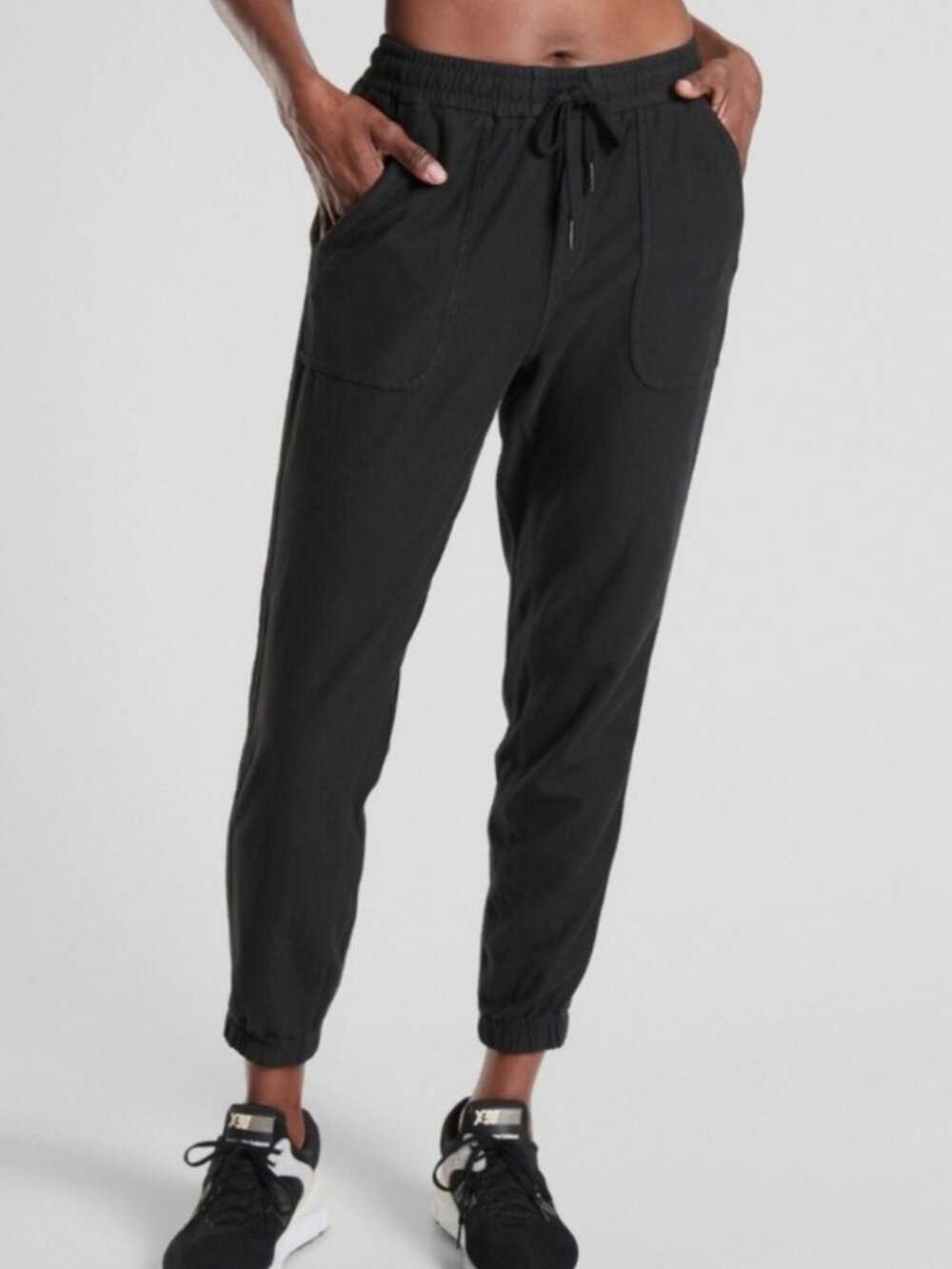 ATHLETA Women's EUC Farallon Jogger Pant‎ Faded Black | Size 6